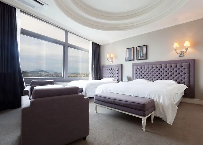 Hotel The Riverside 3*